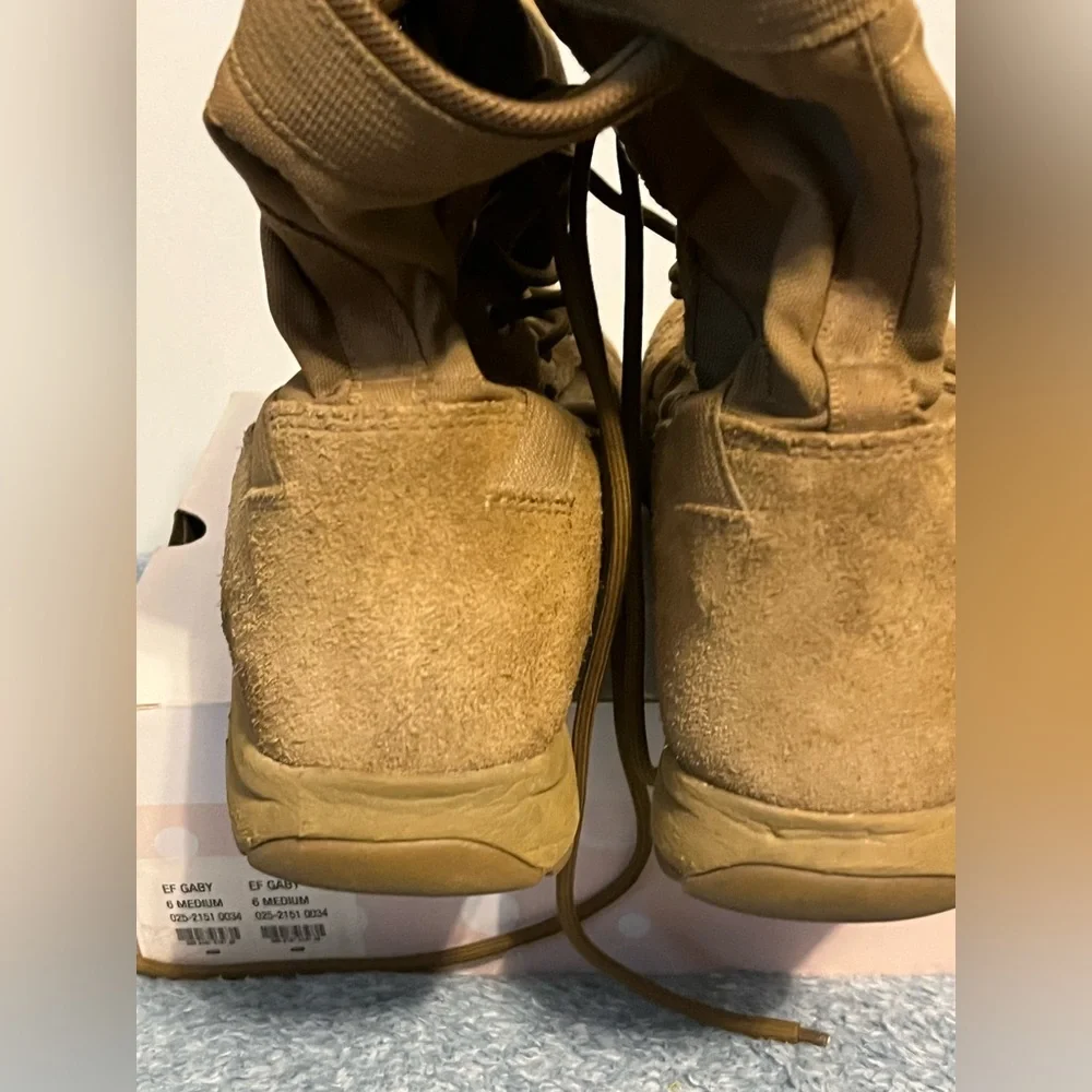 Danner lace up tan boots “tachyon” size 11 - Picture 9 of 12